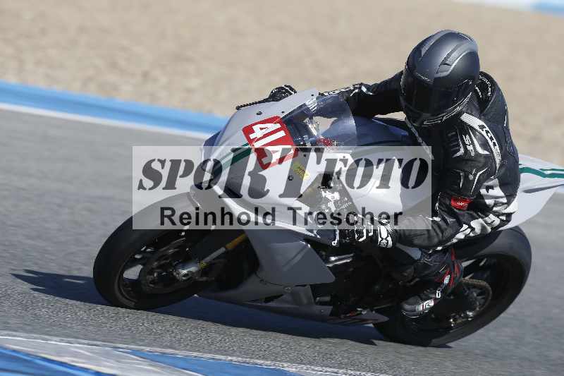 /Archiv-2024/02 29.01.-02.02.2024 Moto Center Thun Jerez/Gruppe gruen-green/414